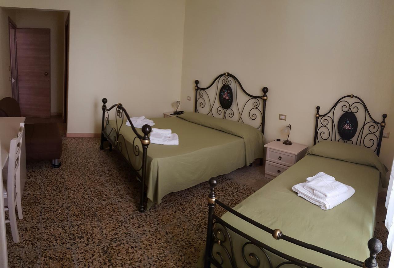 Villa Esmeralda Amantea Bagian luar foto